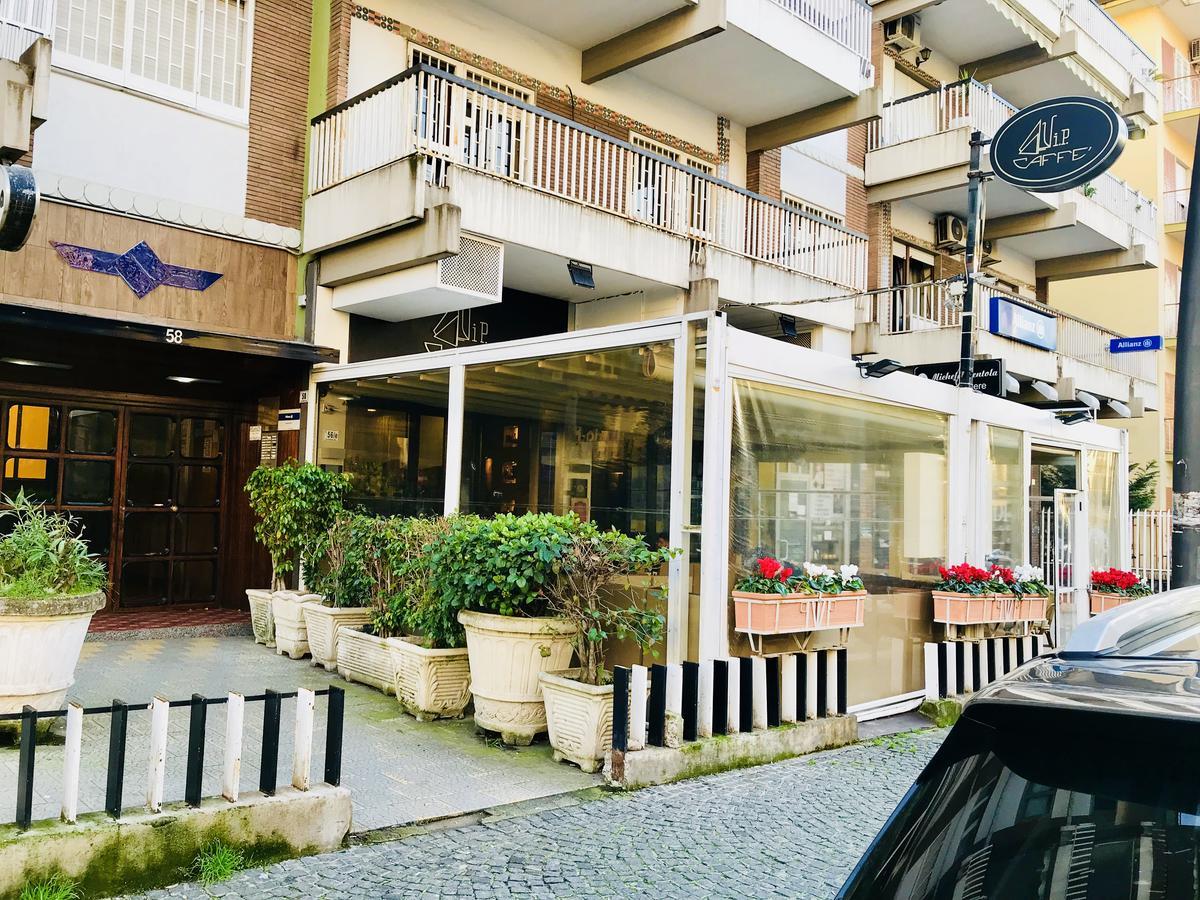 Alex's Portici